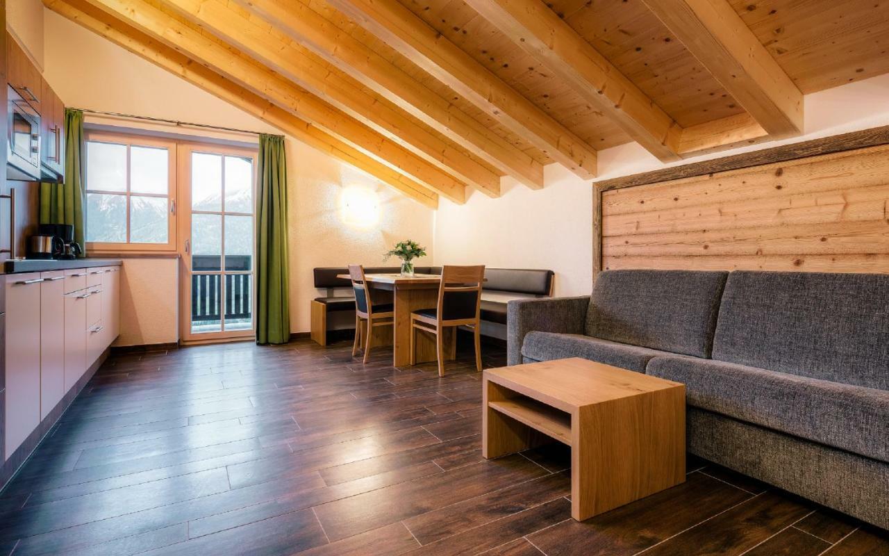 Appartements Alexander Fiss Eksteriør billede