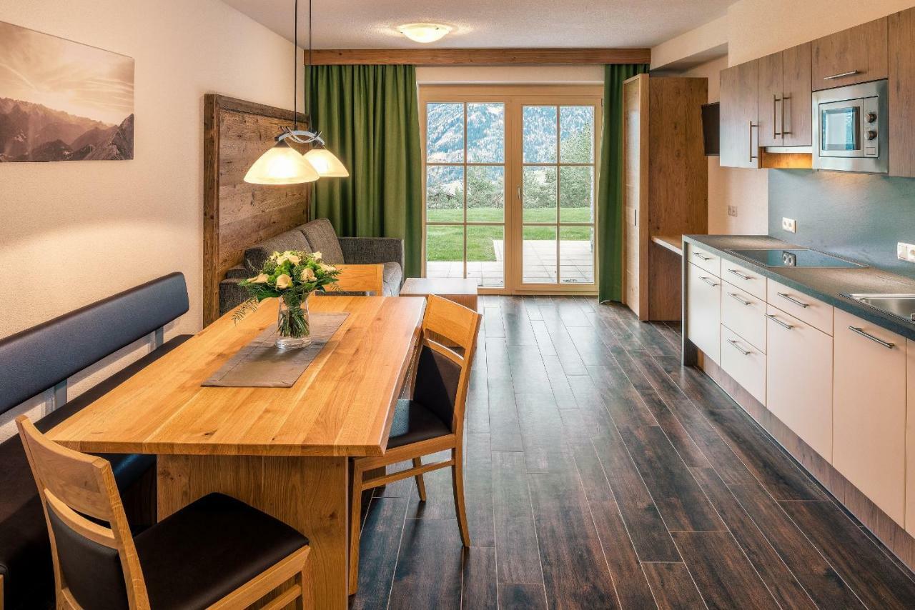 Appartements Alexander Fiss Eksteriør billede